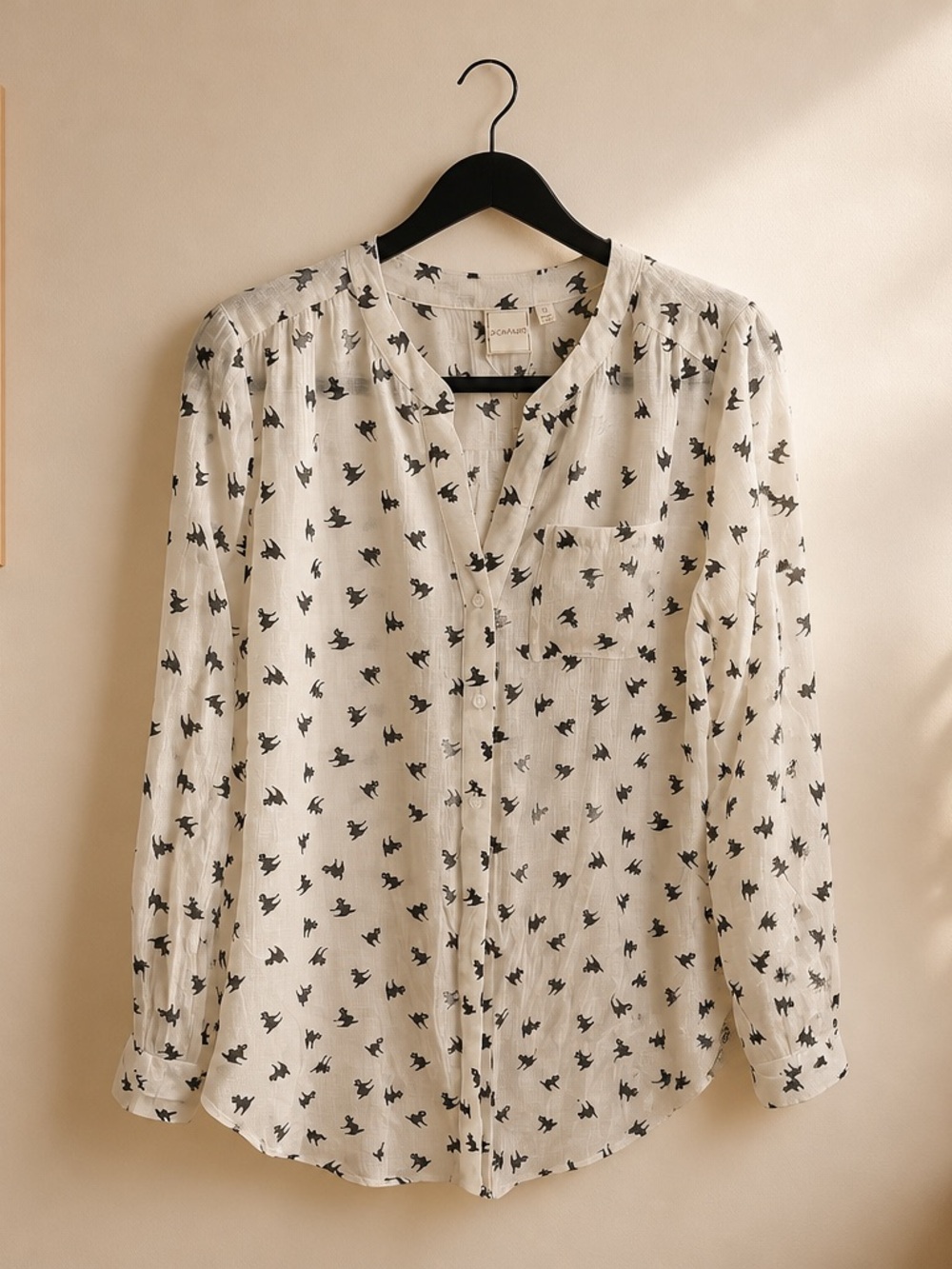 Zac & Rachel Cream Button-Up Blouse with Cat Print